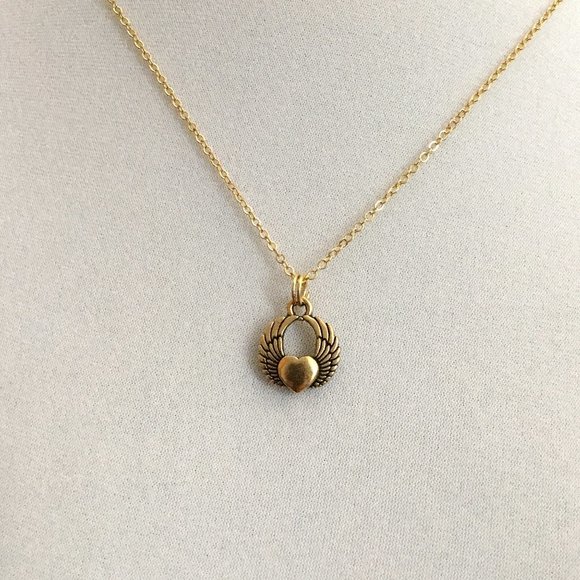 Miniature Heart Wings Winged Heart Love Heart Charm Gift Necklace - Picture 7 of 7